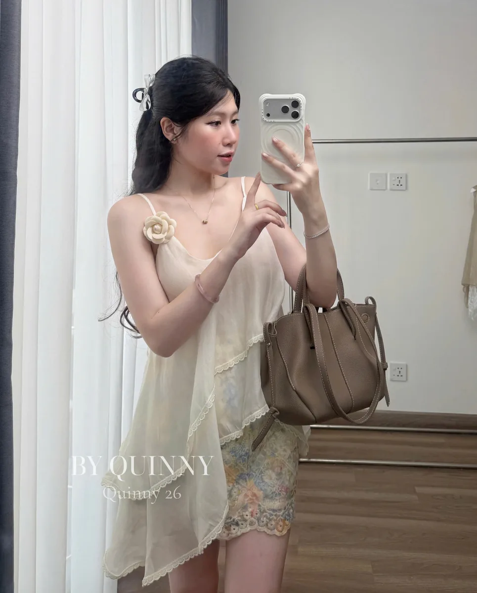 Quinny mặc